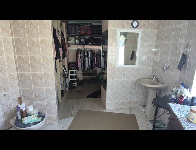 3 BEDROOM HOUSE FOR SALE IN HOEVELD PARK